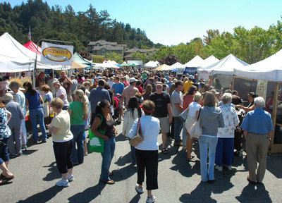 Slideshow: Scenes from a festive Farmers Market