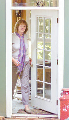 Bonny Doon resident pens her second mystery