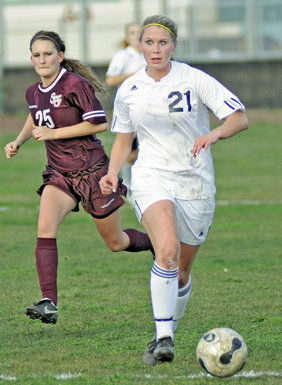 Prep Roundup: Soccer and basketball results