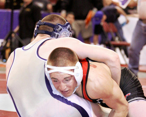 SLV wrestler places second at state