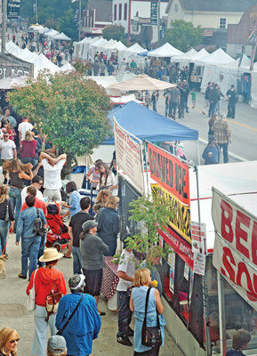 Business association drops art, wine fest