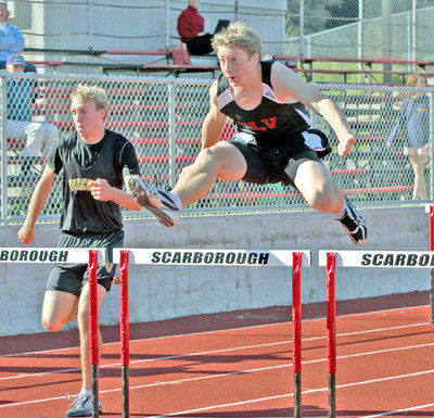 Cougars edge Falcons in SCCAL meet