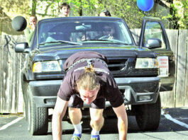 Unusual strongman opens gym in SV