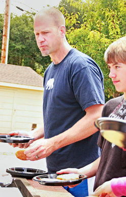 Punt, pass and kick with Joe Nedney