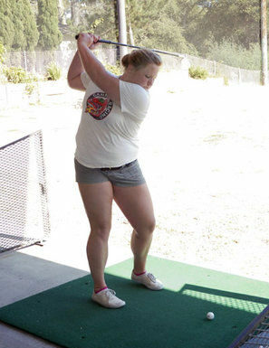 Girls golfers hit the links