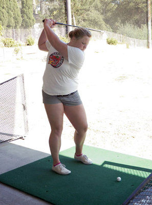 Girls golfers hit the links