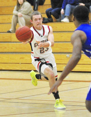 Despite 71 points, Cougars fall to Santa Clara