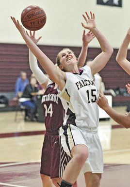 Claussen lifts Cardinals past Falcons in fourth quarter