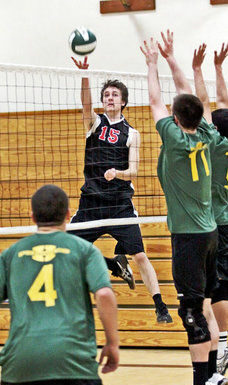 Boys Volleyball: Cougars Fall to Mariners in three