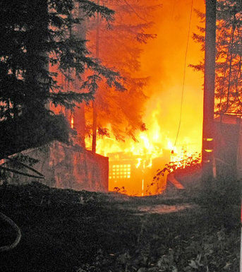 Fire burns unfinished home in Lompico