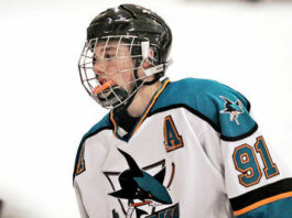Scotts Valley teen heads east to play hockey