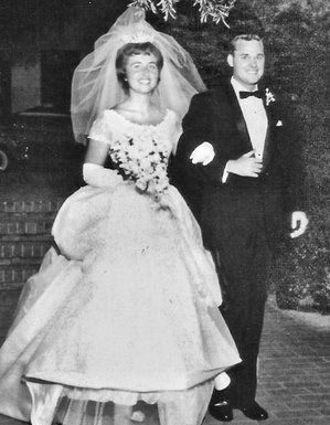 Couple celebrates 50 years of wedlock