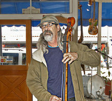 Trio strikes chord in Boulder Creek