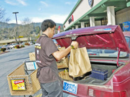 Bag ban expands