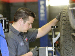 Shop adds wheel, tire and alignment services