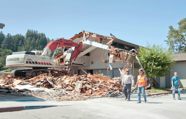 Curtain drops on former SLV performing arts center