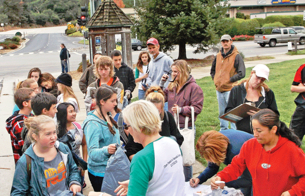 SLV organizations make valley sparkle