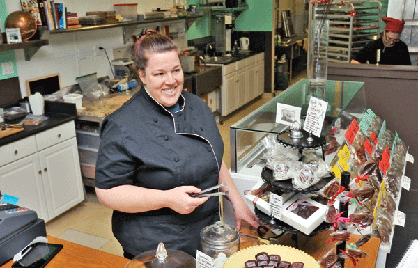 Candy shop brings sweet treats to SV