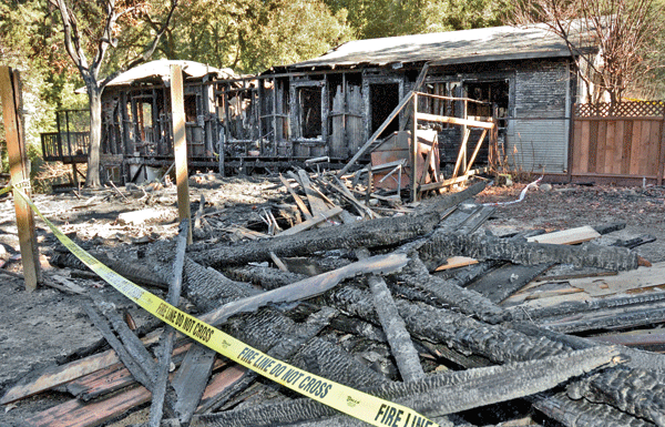 Community rallies around Felton family in wake of fire