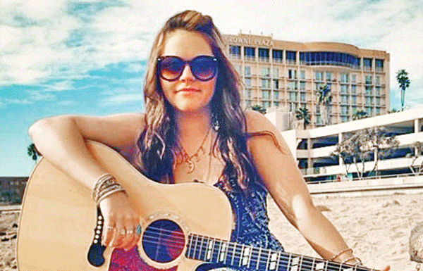 Musician to make Felton homecoming