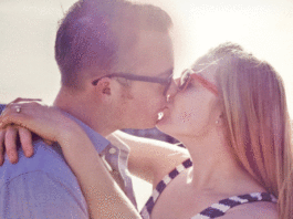 Sampson, Kock engaged
