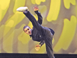 Baymonte students, teachers perform in talent show