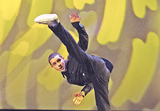 Baymonte students, teachers perform in talent show