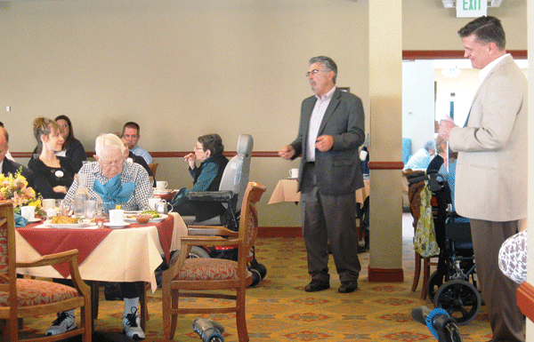 Mayor talks business, Town Center at breakfast