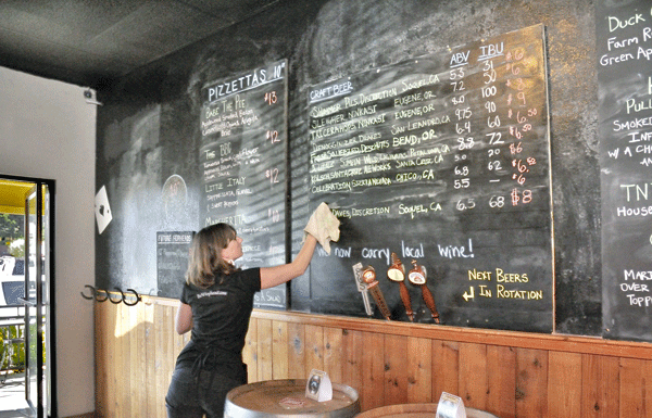 Hophead Public House opens doors in Scotts Valley