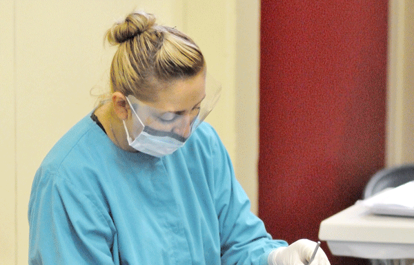 Dental health experts to smack plaque in SLV schools