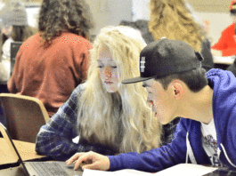 New one-to-one laptop initiative proposed for SLV schools