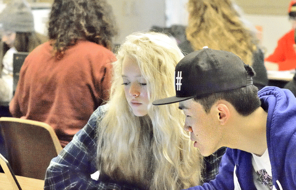 New one-to-one laptop initiative proposed for SLV schools