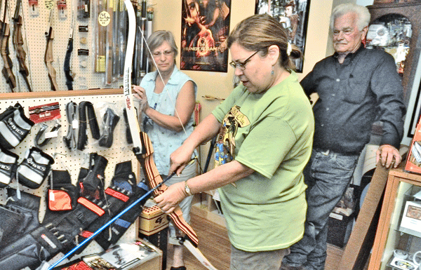 New SV archery shop offers equipment, advice for beginners