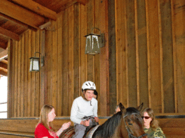 New Felton riding center helps those with special needs
