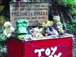 Love Creek memorial remembers victims