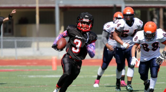 Cougars maul visiting Balboa in football home opener, 51-6