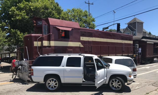 Roaring Camp train hits two cars