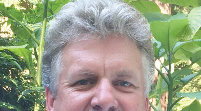 Grand jury probe of SLVWD sought by Smallman