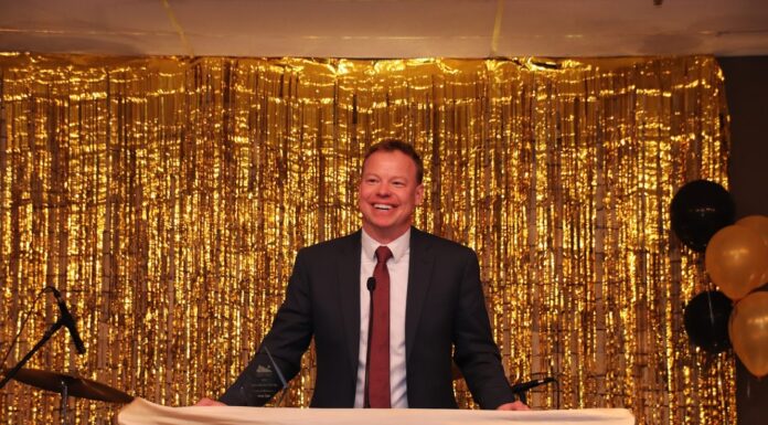 President of SVEF runs for city council