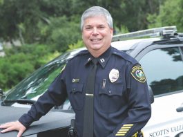 SVPD captain named city’s top employee SVPD Capt. Mike Dean