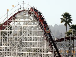Amusement parks allowed to reopen in red tier starting next month santa cruz boardwalk reopens