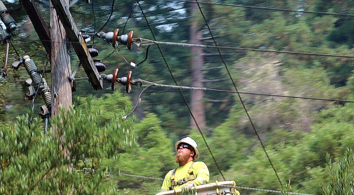 Officials, Valley residents ask for answers from utility after outages PG&E Outages