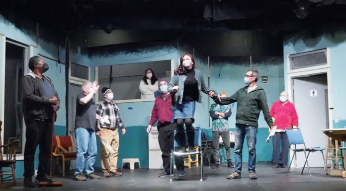 Mountain Community Theater returns to stage after 2 ‘eventful’ years Mountain Community Theater