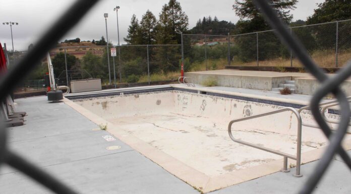 Closed for Summer 2022: Siltanen Swim Center Siltanen pool