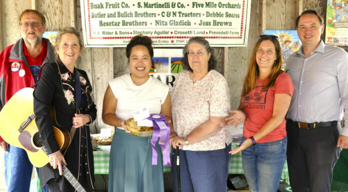 Scotts Valley resident wins ‘Best of Show’ in 46th Annual Apple Pie Baking Contest