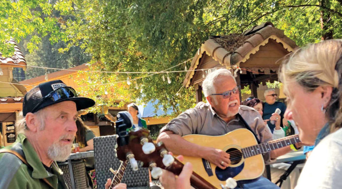 24th Brookdale Bluegrass Festival delivers a jam-tastic weekend Brookdale Bluegrass and American Roots Festival