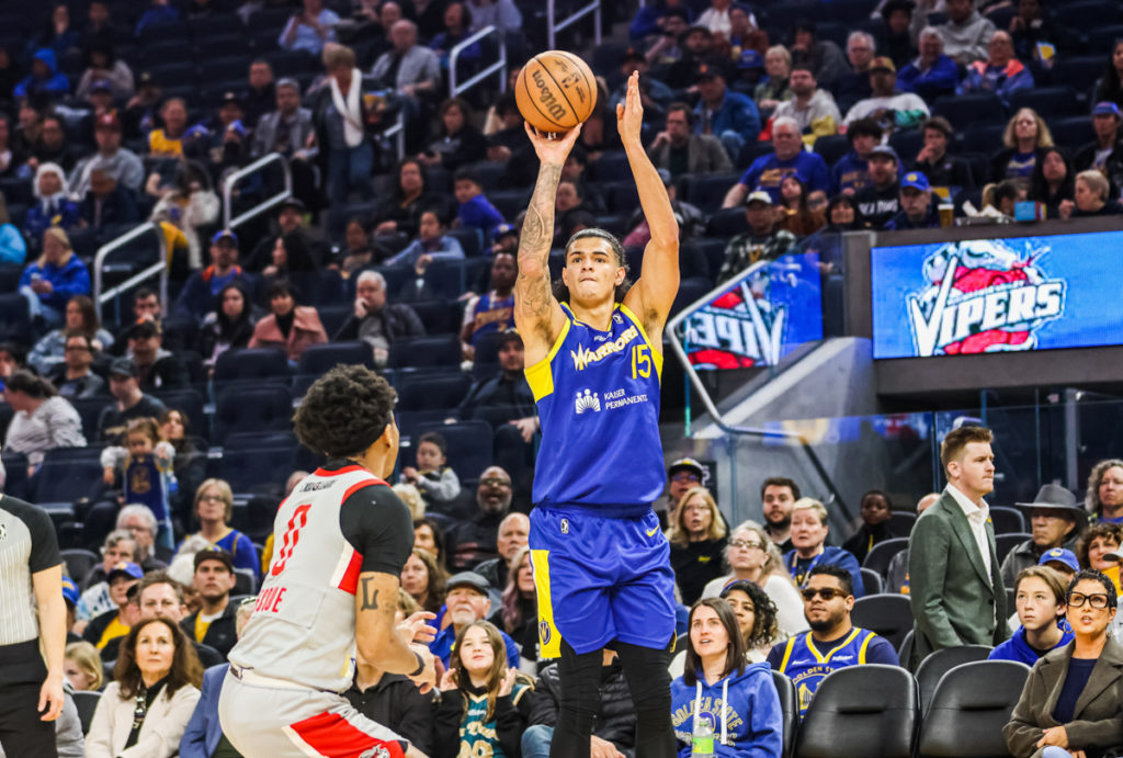 Image for display with article titled Santa Cruz Warriors Slip Past Rip City to Clinch Playoff Berth | NBA G League