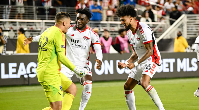 PHOTOS: Quakes stun Chivas in Leagues Cup opener