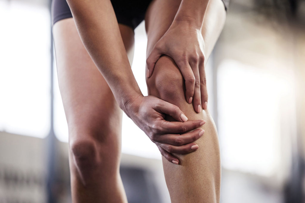 Image for display with article titled Fitness | Benefits of Strong Knees