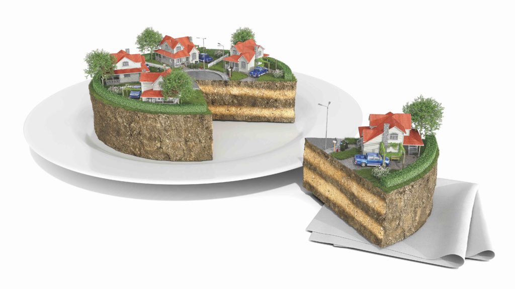 Image for display with article titled Reverse Mortgages: Having Your Cake and Eating It Too